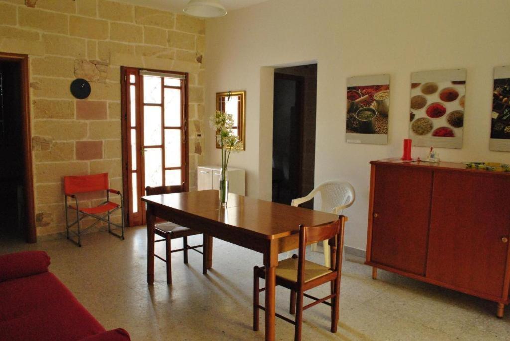 Bed and Breakfast Residenza Del Sole Surbo Exteriér fotografie